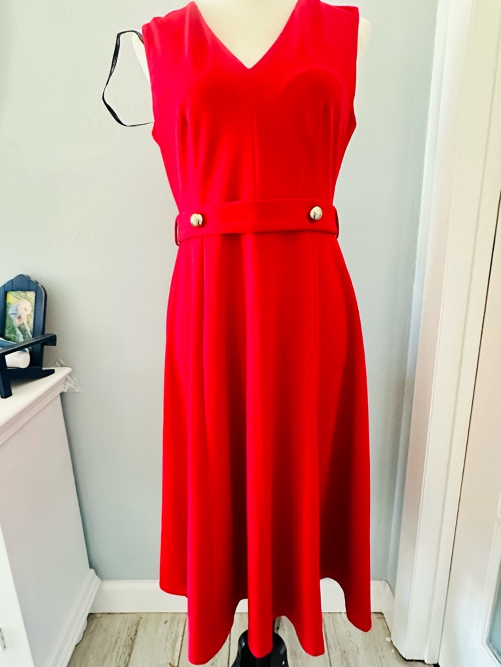 Calvin Klein Bold Red Sleeveless V‑Neck Midi Dress